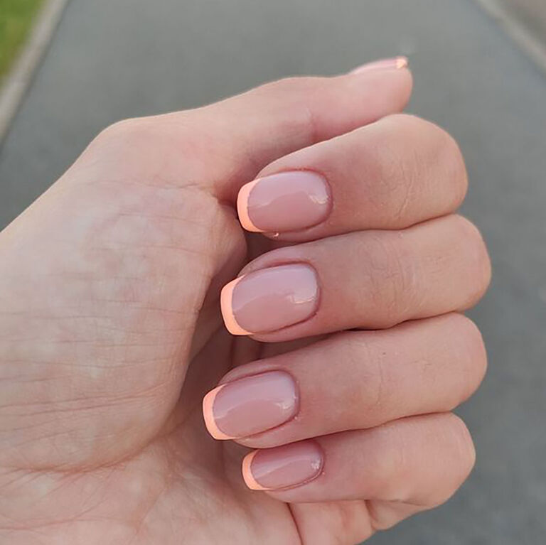 Id&eacute;e de manucure Peach Fuzz
